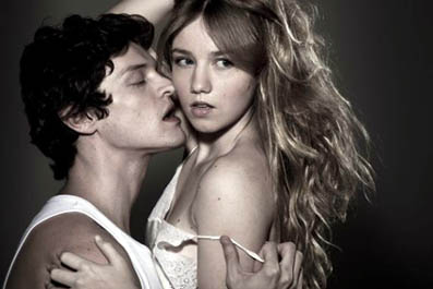 Pierre Baitelli e Malu Rodrigues em "O Despertar da Primavera"